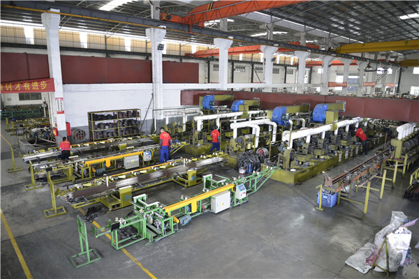 佛山不銹鋼管廠家生產車間